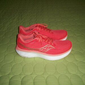 Saucony Women's Ride 18 Shoes Size 9.5